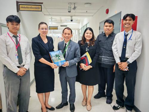 กรมการพัฒนาชุมชน ผนึกกำลังสถาบันพระปกเกล้า เสริมมาตรฐานหลักสูตรผู้นำการเปลี่ยนแปลง ชูวิสัยทัศน์อธิบดี พช. "พัฒนากรคือทรัพยากรที่สำคัญที่สุด"